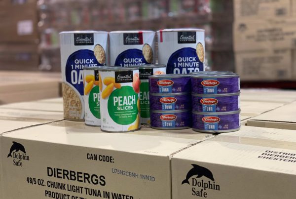 Canned food donation from Dierbergs
